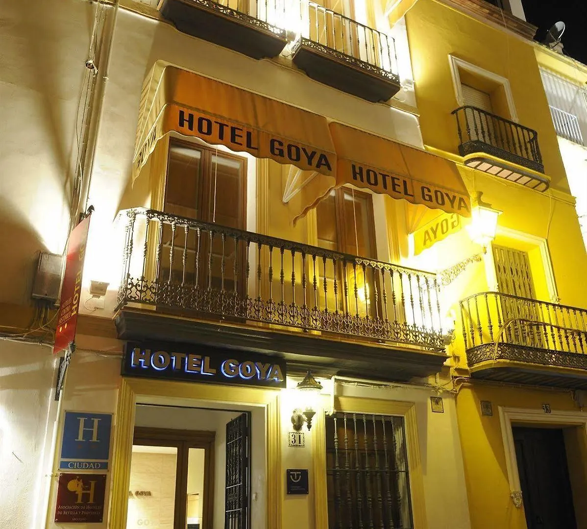 Hotel Goya Sevilha 2*,  Espanha
